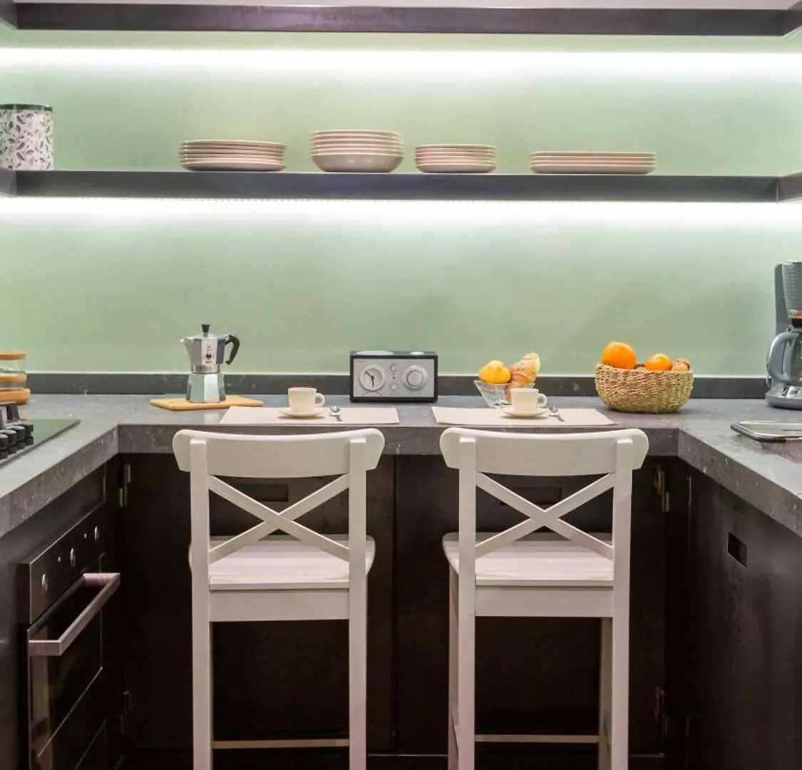 Luxury House Lungaretta - Zeno 50 Apartment Rome