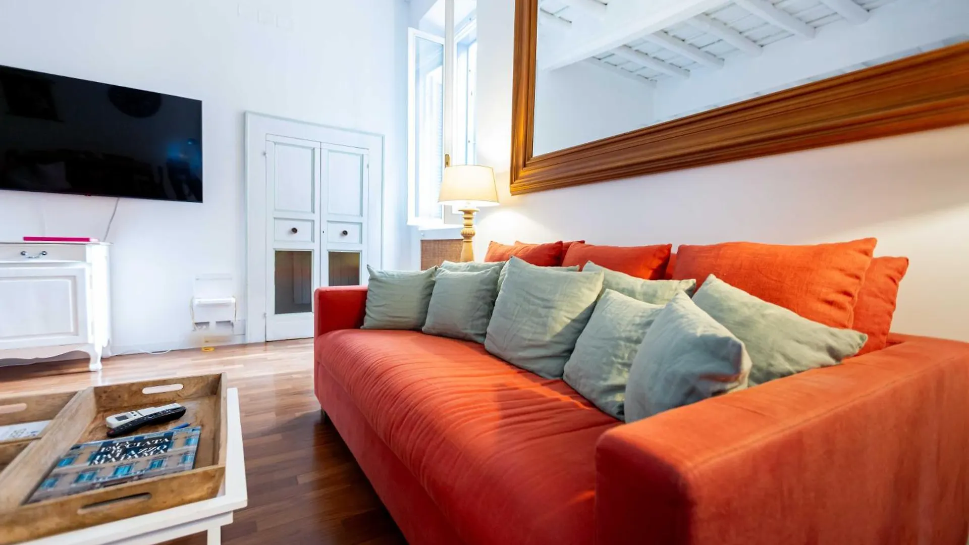 Luxury House Lungaretta - Zeno 50 Apartment Rome